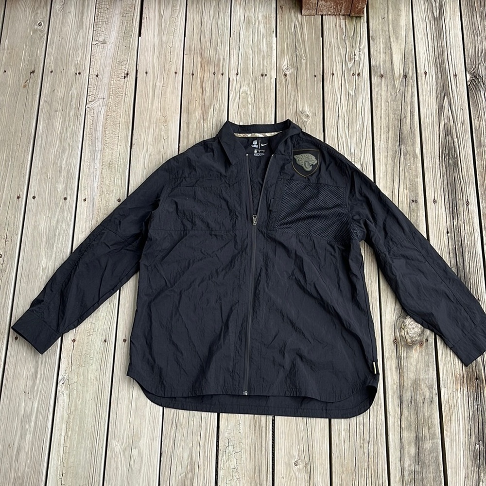Official Nike Jaguar’s Windbreaker